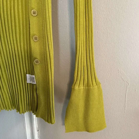 HP!! 🎉NWT Long sleeved ribbed top - Picture 2 of 6